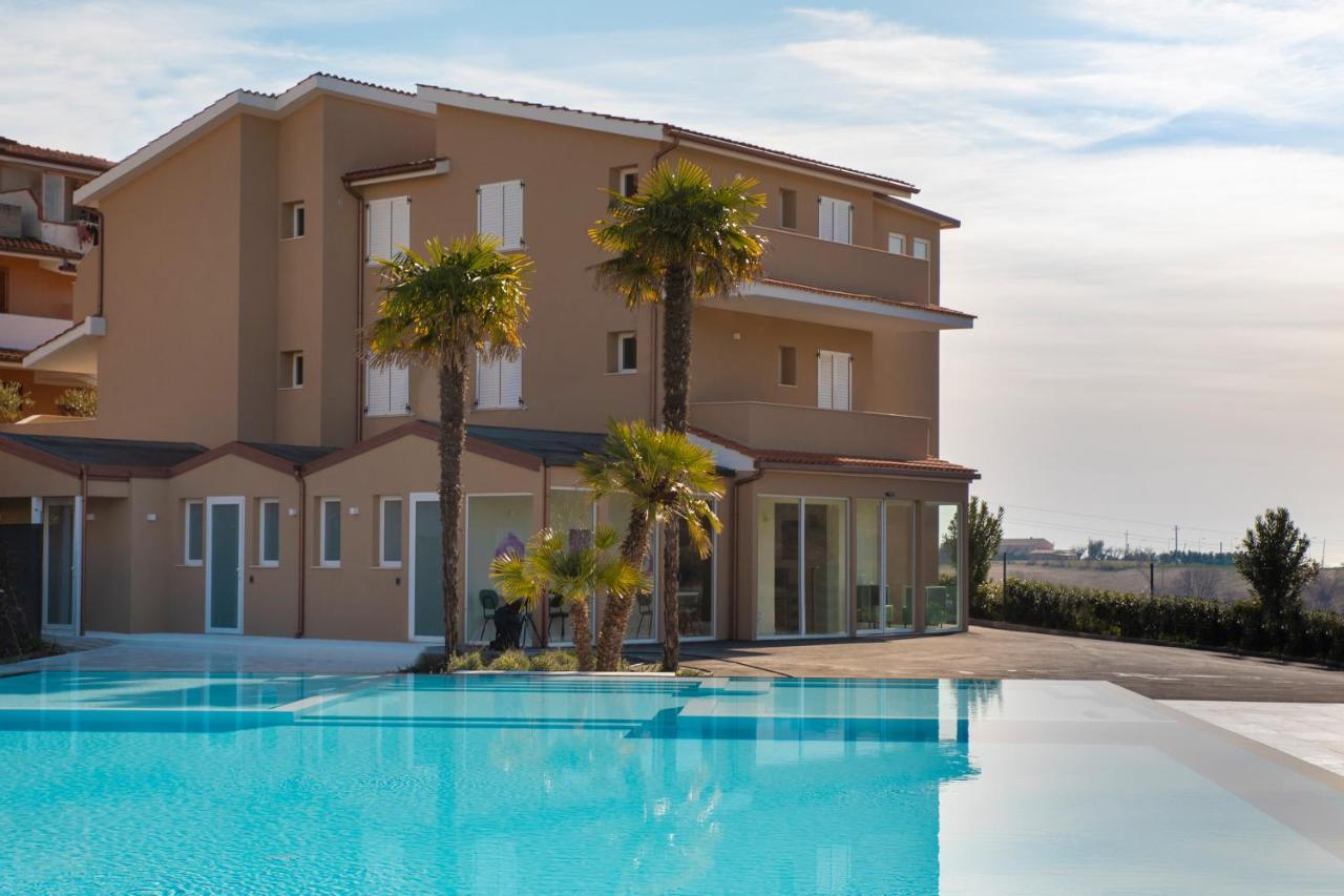 Pietra Bianca Hotel Numana Exteriör bild